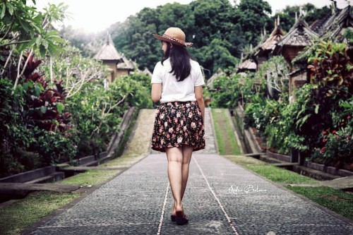 7 things to bring when visiting a tourism village.