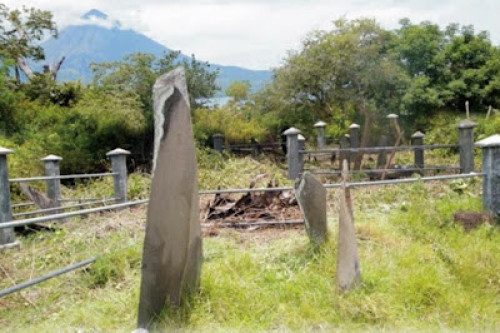 3 Situs Bersejarah Yang Bisa Menjadi Daya Tarik Wisata Di Desa Watu Nggene